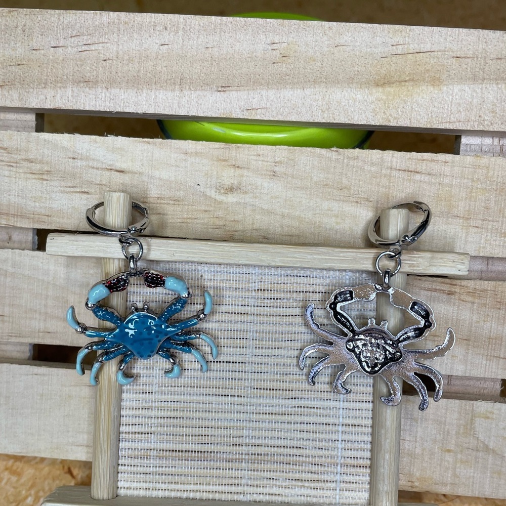 Large Blue Crab Earrings - Picture 2 of 2